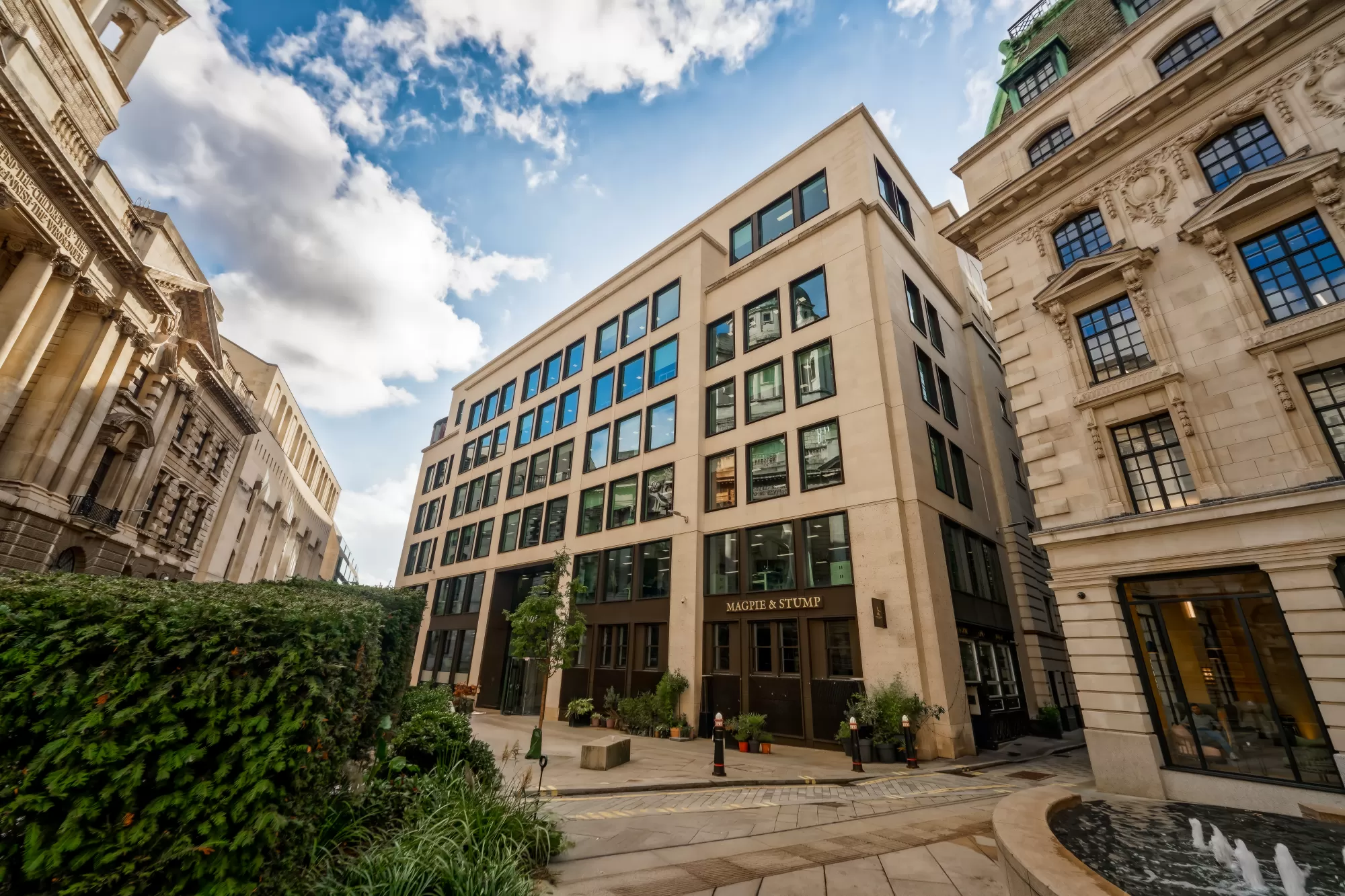 20 Old Bailey - Exterior